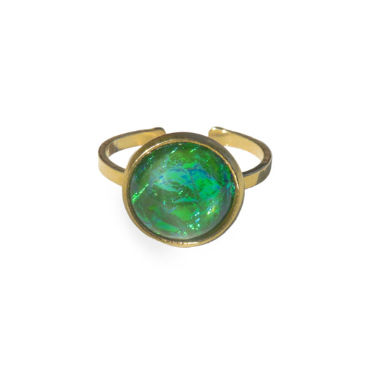 Ring with a resin cabouchon with a cat eyes effect and a stainless steel base